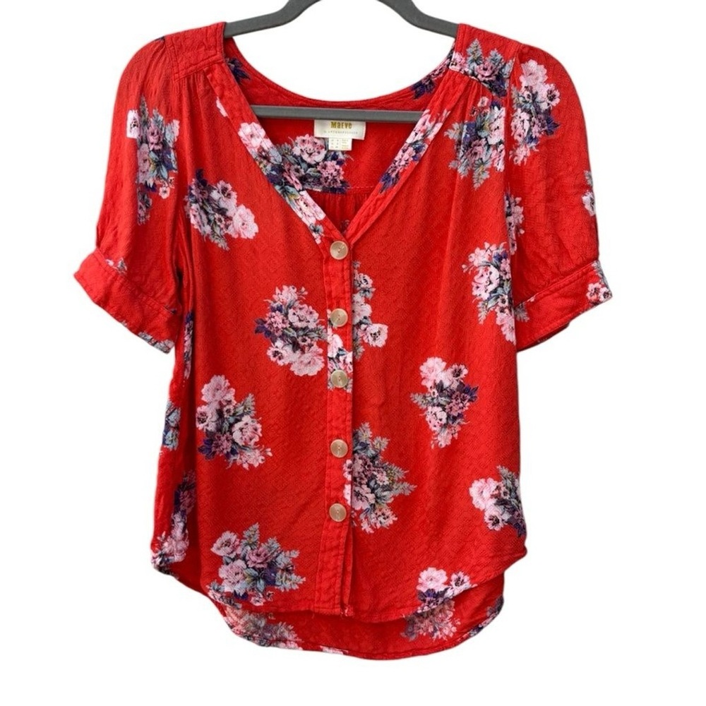 Handley Textured Floral V-Neck Top